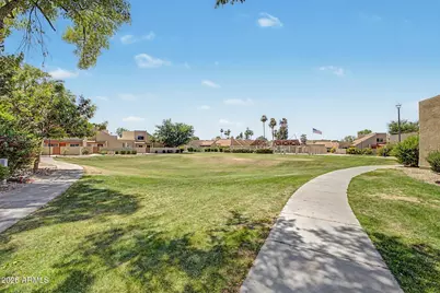 13824 N 41st Lane, Phoenix, AZ 85053 - Photo 31