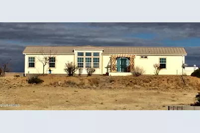 8970 S Highway 89 --, Wilhoit, AZ 86332 - Photo 1