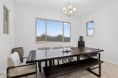 8804 W Vermont Avenue, Glendale, AZ 85305 - Photo 7