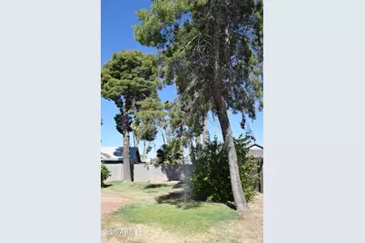 2320 W Waltann Lane, Phoenix, AZ 85023 - Photo 21
