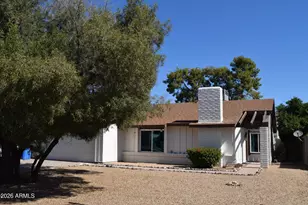 2320 W Waltann Ln, Phoenix, AZ 85023 - Photo 1