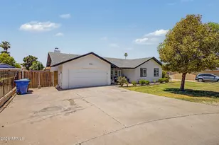 1732 N Silverton Cir, Mesa, AZ 85203 - Photo 7