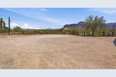 944 S Goldfield Road, Apache Junction, AZ 85119 - Photo 47