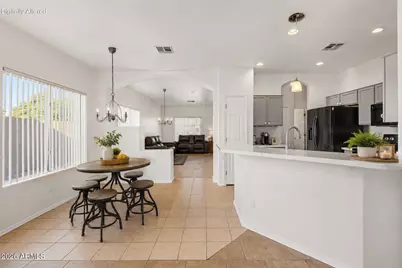 3742 E Sandy Way, Gilbert, AZ 85297 - Photo 11