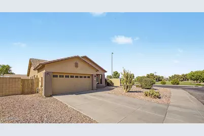 3742 E Sandy Way, Gilbert, AZ 85297 - Photo 3