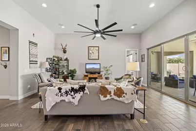 1823 E Watford Court, Gilbert, AZ 85298 - Photo 5