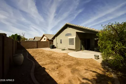 10221 W Daley Lane, Peoria, AZ 85383 - Photo 17