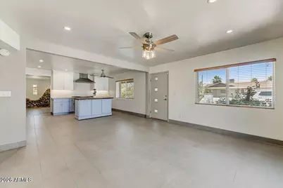 17801 N 43rd Way, Phoenix, AZ 85032 - Photo 13