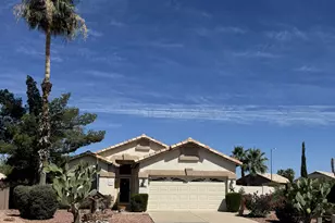 10328 W Burnett Rd, Peoria, AZ 85382 - Photo 1
