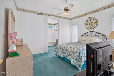 10328 W Burnett Road, Peoria, AZ 85382 - Photo 19
