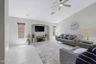 45036 W Alamendras St, Maricopa, AZ 85139 - Photo 7