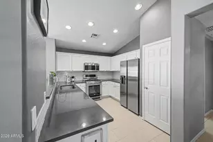 45036 W Alamendras St, Maricopa, AZ 85139 - Photo 11