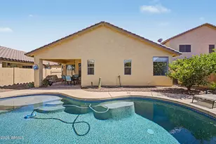 45036 W Alamendras St, Maricopa, AZ 85139 - Photo 31