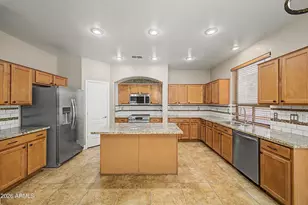 9117 West Riverside Avenue, Tolleson, AZ 85353 - Photo 3