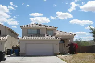 13641 S 47th St, Phoenix, AZ 85044 - Photo 1