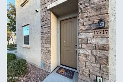 17717 W Mandalay Lane, Surprise, AZ 85388 - Photo 3