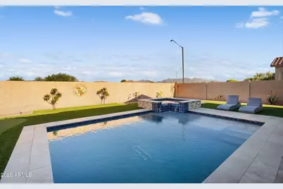 18438 W Lavender Lane, Goodyear, AZ 85338 - Photo 33