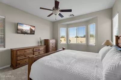 18438 W Lavender Lane, Goodyear, AZ 85338 - Photo 17