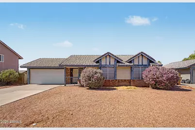 8126 W Columbine Drive, Peoria, AZ 85381 - Photo 1