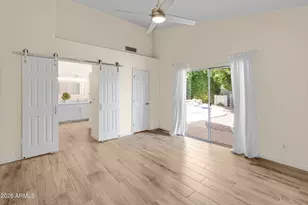 4330 N 32nd Pl, Phoenix, AZ 85018 - Photo 17