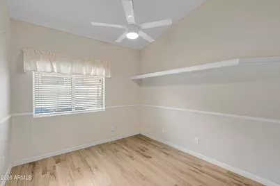 4330 N 32nd Place, Phoenix, AZ 85018 - Photo 17