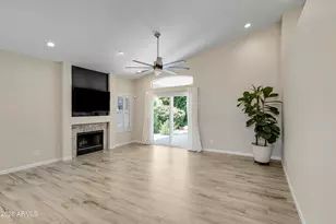 4330 N 32nd Pl, Phoenix, AZ 85018 - Photo 9