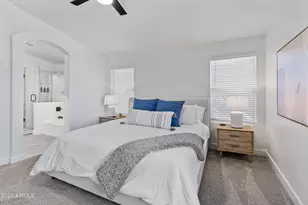 2842 E Rockwood Dr, Phoenix, AZ 85050 - Photo 23