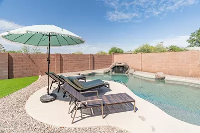 2842 E Rockwood Drive, Phoenix, AZ 85050 - Photo 35