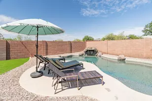 2842 E Rockwood Dr, Phoenix, AZ 85050 - Photo 35