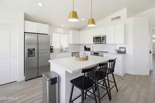 2842 E Rockwood Dr, Phoenix, AZ 85050 - Photo 15