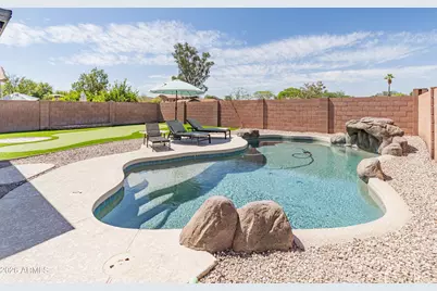 2842 E Rockwood Drive, Phoenix, AZ 85050 - Photo 39
