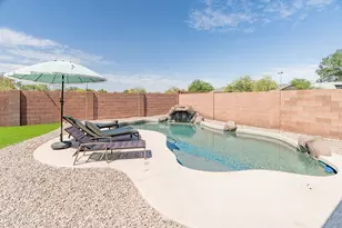 2842 E Rockwood Dr, Phoenix, AZ 85050 - Photo 37