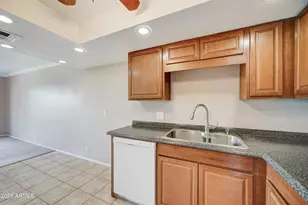 7940 E Camelback Rd, Scottsdale, AZ 85251 - Photo 11