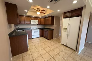 7940 E Camelback Rd, Scottsdale, AZ 85251 - Photo 3