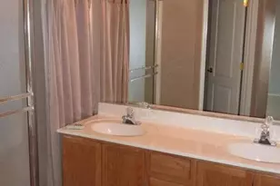140 W Oxford Ln, Gilbert, AZ 85233 - Photo 9