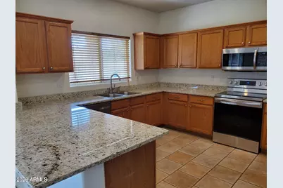 1853 E Shannon Street, Chandler, AZ 85225 - Photo 11
