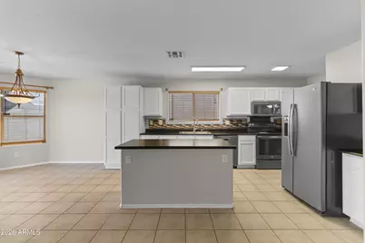 15559 W Crocus Drive, Surprise, AZ 85379 - Photo 17