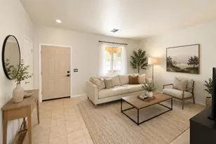 962 E Saddleback Pl, San Tan Valley, AZ 85143 - Photo 5