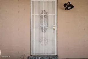 737 S Elm, Mesa, AZ 85202 - Photo 5