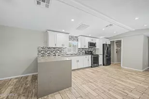 1221 N Dysart Rd, Avondale, AZ 85323 - Photo 9