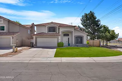338 N Cobblestone Street, Gilbert, AZ 85234 - Photo 1