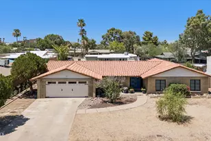 2914 E Beryl Ave, Phoenix, AZ 85028 - Photo 1