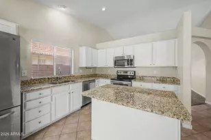 8752 W Melinda Ln, Peoria, AZ 85382 - Photo 13