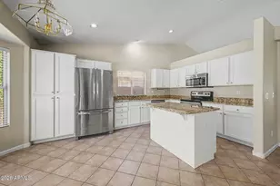 8752 W Melinda Ln, Peoria, AZ 85382 - Photo 21