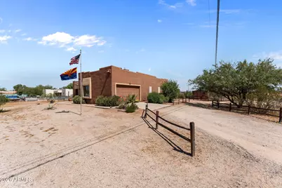 27306 N 219th Avenue, Wittmann, AZ 85361 - Photo 31