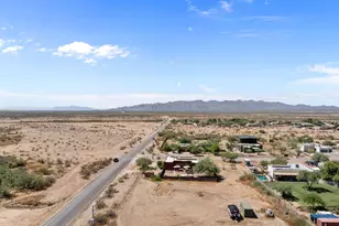 27306 N 219th Ave, Wittmann, AZ 85361 - Photo 41