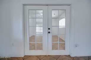 6425 W Rose Ln, Glendale, AZ 85301 - Photo 11