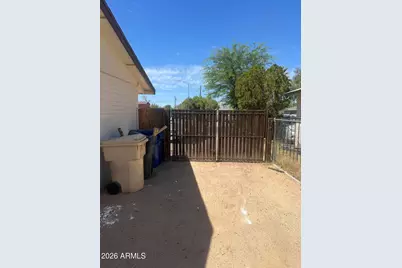 6425 W Rose Lane, Glendale, AZ 85301 - Photo 17
