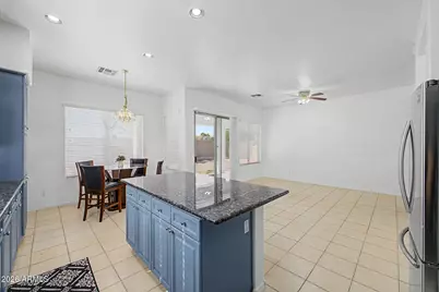 218 E Sunburst Lane, Tempe, AZ 85284 - Photo 11