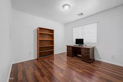 218 E Sunburst Lane, Tempe, AZ 85284 - Photo 25